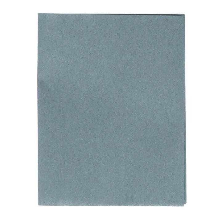 Single sheet of Skoop Babe Blotter Extra Drip Charcoal Blotting Paper in a sleek grey tone. Designed to absorb oil and impurities, this charcoal-infused sheet is perfect for maintaining a fresh, matte complexion throughout the day.